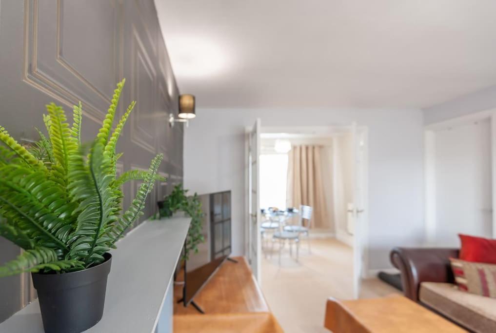 Leed City Centre - Armley Wortley Leeds  Eksteriør bilde