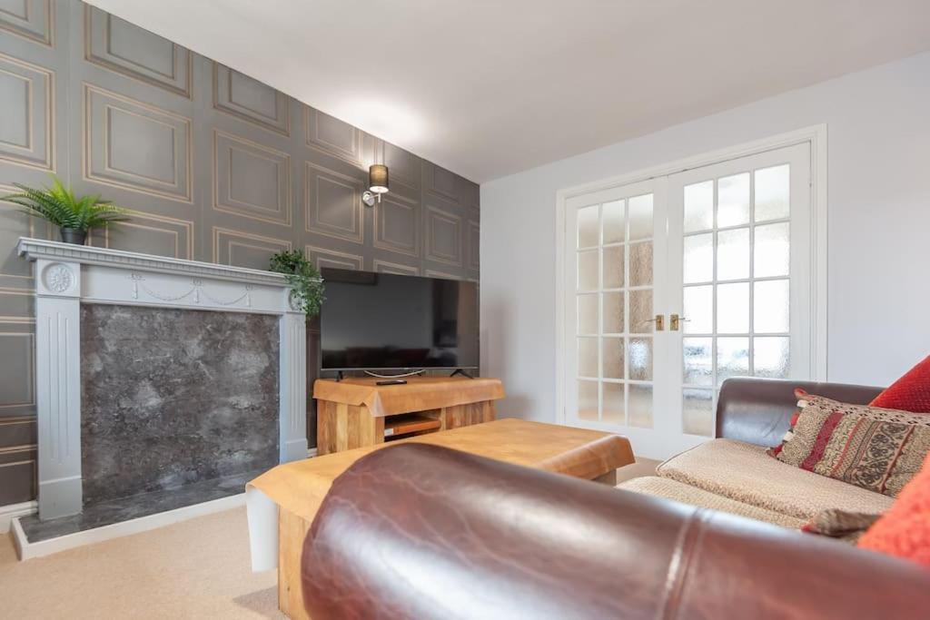 Leed City Centre - Armley Wortley Leeds  Eksteriør bilde