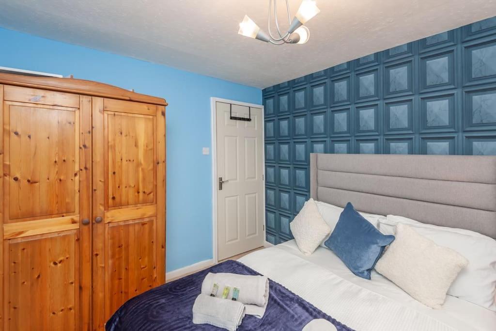 Leed City Centre - Armley Wortley Leeds  Eksteriør bilde